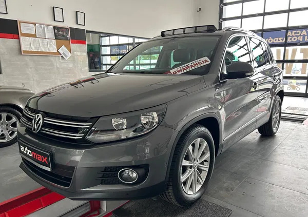 samochody osobowe Volkswagen Tiguan cena 49900 przebieg: 208400, rok produkcji 2015 z Karpacz